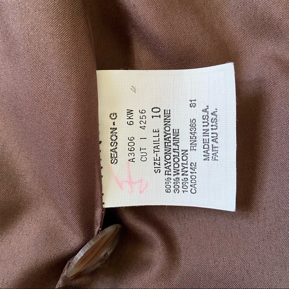 Brown Sleeveless Blazer - Picture 9 of 9